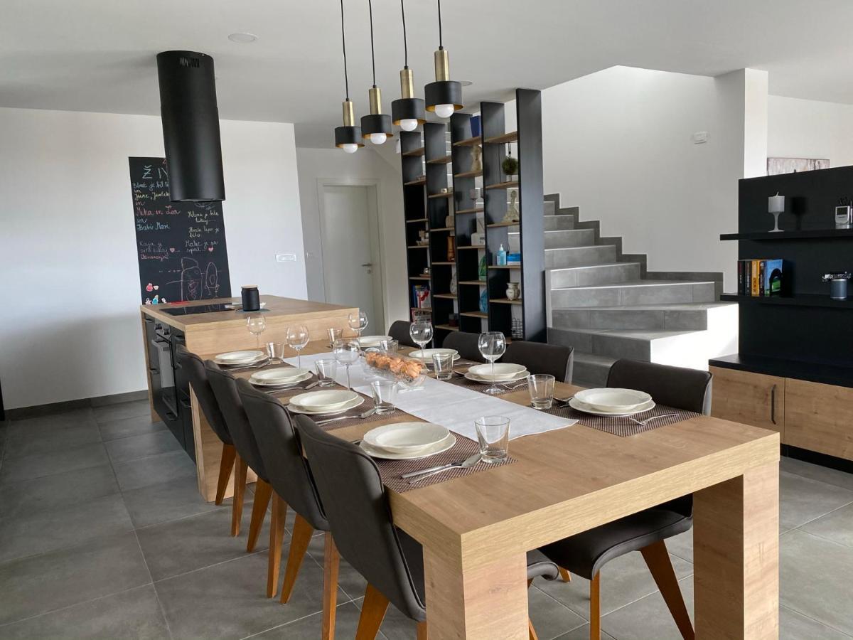 Materada Villa Boiky - Private Pool And Amazing Sea View, Istria מראה חיצוני תמונה